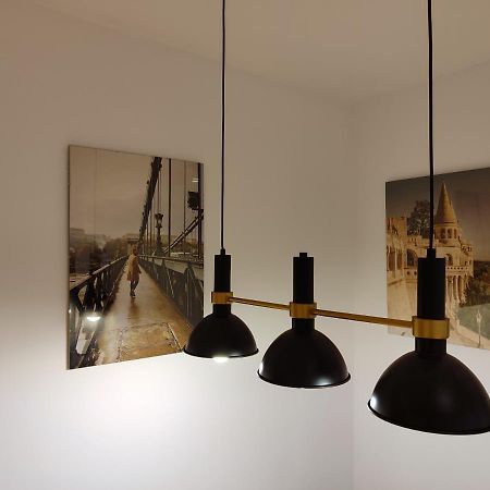 Castle Corner Apartment บูดาเปสต์ ภายนอก รูปภาพ